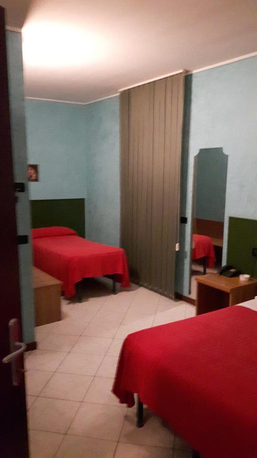 Hotel Armida Castenedolo Eksteriør bilde
