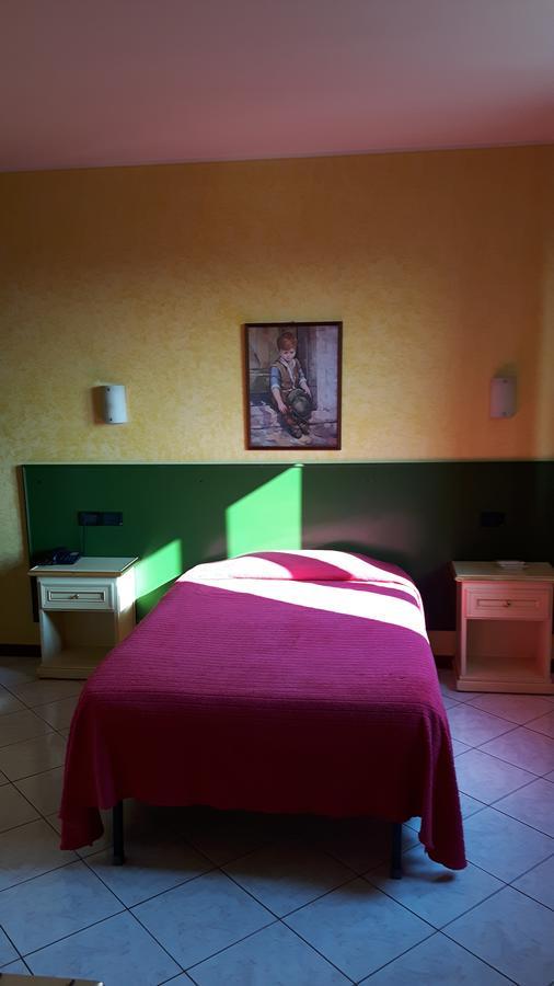 Hotel Armida Castenedolo Eksteriør bilde